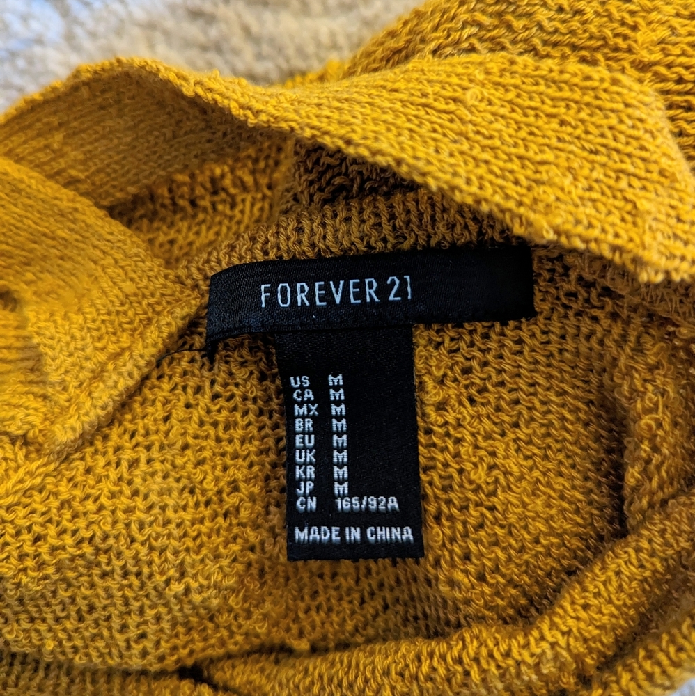 Forever 21 open back sweater - Picture 3 of 5